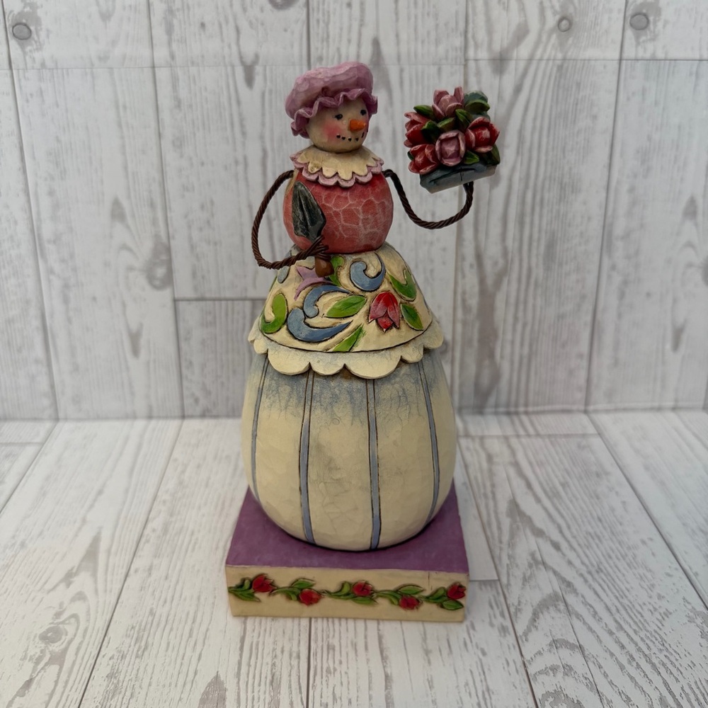 Jim Shore, 2008,‎ “Winter Blossoms”, Snowlady, Floral Figurine
